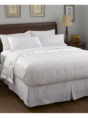 PACIFIC COAST WHITE GOOSE DOWN BLANKET SATIN TRIM LIGHT WEIGHT HYPOALLERGENIC!